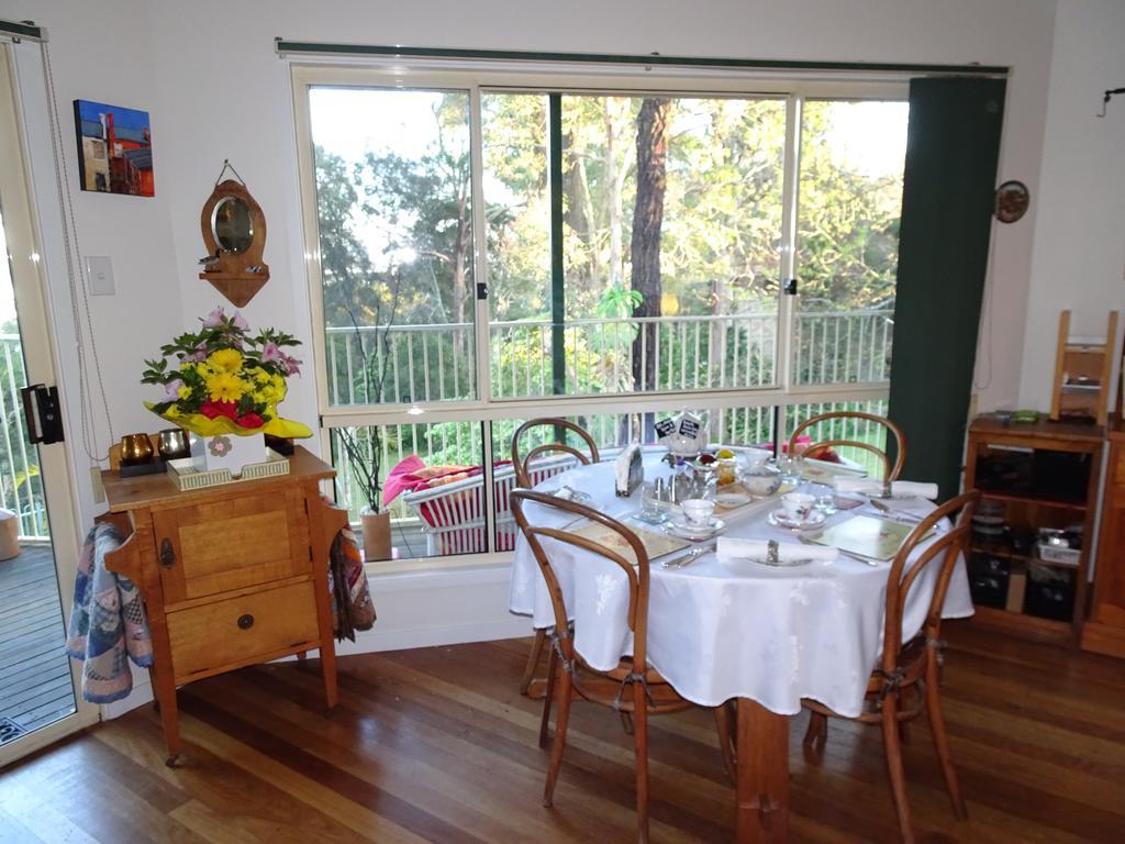 Blue Gum Cottage On Bay Bensville Exterior photo